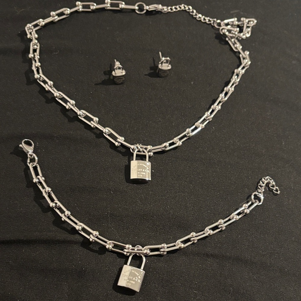 Silver Lock Necklace and Earring Set